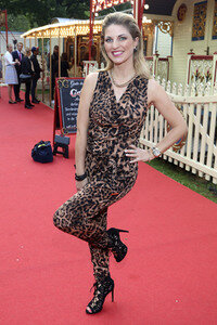 Gala-Premiere des Circus Roncalli in Hamburg