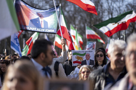 Exil-Iraner versammeln sich in Berlin