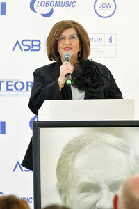 Offizielle Einweihung des Harald-Juhnke-Platzes in Berlin