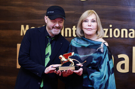 Lifetime Achievement Award für Kim Novak, Internationale Filmfestspiele von Venedig 2025