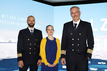 Filmpremiere 'Salz und Wasser - Mit der legendären Polarstern in die Antarktis' in Berlin