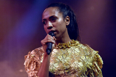 Konzert von Y'Akoto in Hannover
