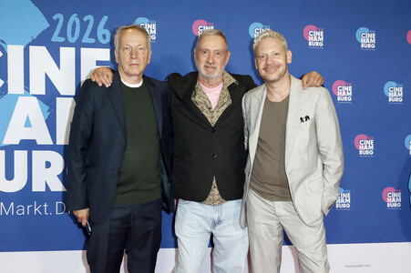 Verleihung der 'Gläsernen Leinwand' an Roland Emmerich in Hamburg