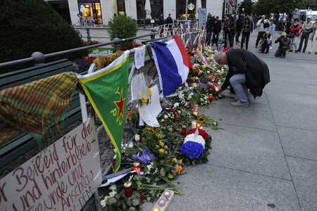 Gedenken an die Opfer des Anschlags von Nizza in Berlin