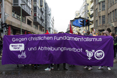 Gegendemonstration zum 'Marsch für das Leben', Berlin