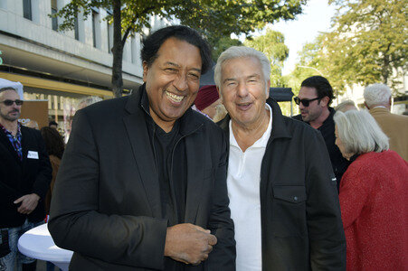 Offizielle Einweihung des Harald-Juhnke-Platzes in Berlin