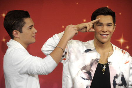 Präsentation der Austin Mahone Wachsfigur in New York