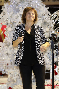 Benefizaktion mit Promi-Charity-Grillen in Berlin