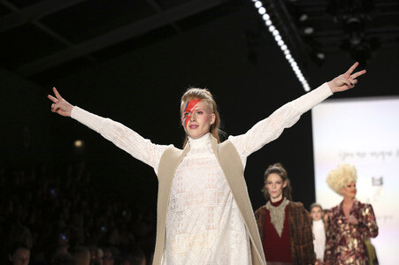 Riani Fashion Show auf der Mercedes-Benz Fashion Week Autumn/Winter 2016 in Berlin