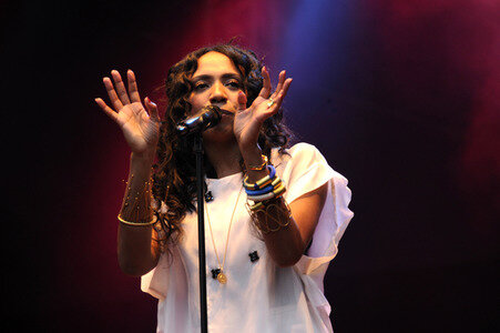 Konzert von Y'akoto in Hamburg