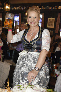 2. Charity Lunch zugunsten von 'Frohes Herz e.V.' beim Oktoberfest 2017 in München