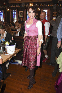 2. Charity Lunch zugunsten von 'Frohes Herz e.V.' beim Oktoberfest 2017 in München