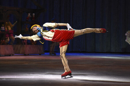 Premiere 'Disney On Ice - 100 Jahre voller Zauber' in München