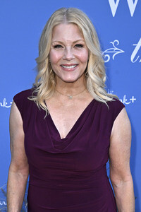 Serienscreenings 'Janette Oke: Die Coal Valley Saga' und 'Hope Valley: 1874' in West Hollywood