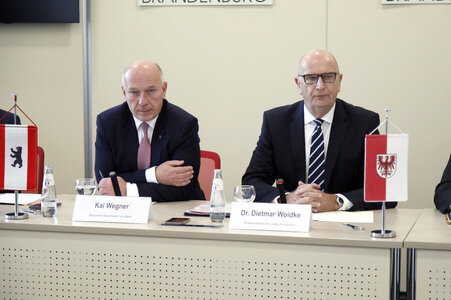 Pressekonferenz nach der gemeinsamen Kabinettssitzung der Landesregierungen von Berlin und Brandenburg in Potsdam