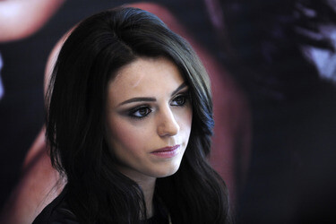 Cher Lloyd sogniert ihre CD 'Sorry I'm Late', New York