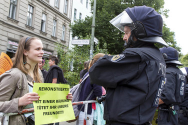 Demonstrationen gegen Räumung der besetzten Gerhart-Hauptmann-Schule, Berlin