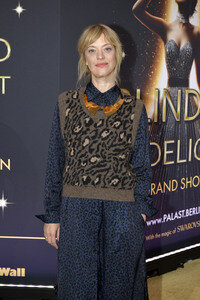 Weltpremiere der 'Blinded by Delight' Grand Show 2025 in Berlin