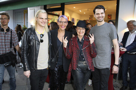 Vernissage der Fotoaustellung von Natascha Ochsenknecht in Berlin