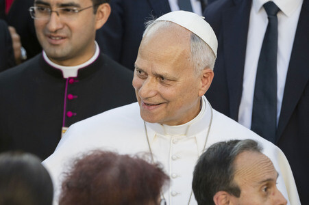 Papst Leo XIV. besucht das Cedia 24 Horas in Madrid