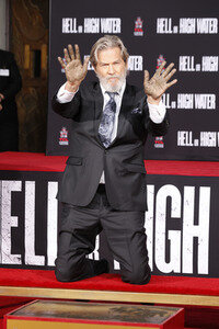 Hand and Footprint Ceremony mit Jeff Bridges in Los Angeles
