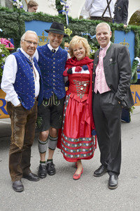 Wiesn-Einzug der Festwirte und Brauereien in München