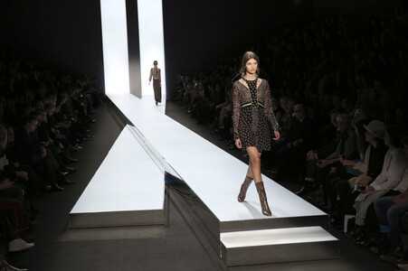 Dorothee Schumacher Fashion Show auf der Mercedes-Benz Fashion Week Autumn/Winter 2016 in Berlin