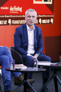 Jens Stoltenberg auf der Frankfurter Buchmesse 2025 in Frankfurt