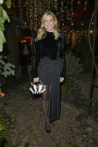 Magical Christmas Ball von LeGer by Lena Gercke in Berlin