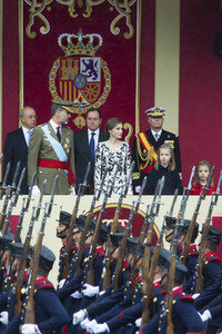 Militäparade zum Nationalfeiertag in Madrid