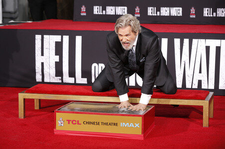Hand and Footprint Ceremony mit Jeff Bridges in Los Angeles
