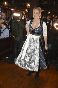 2. Charity Lunch zugunsten von 'Frohes Herz e.V.' beim Oktoberfest 2017 in München