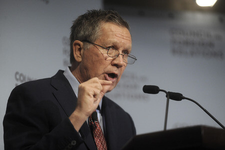 John Kasich spricht in New York