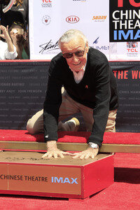 Hand and Footprint Ceremony mit Stan Lee in Los Angeles