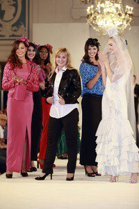 Modenschau von Liz Malraux Couture in Hamburg