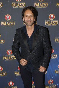 Gala-Premiere der Palazzo Dinner Show 2025 in Berlin