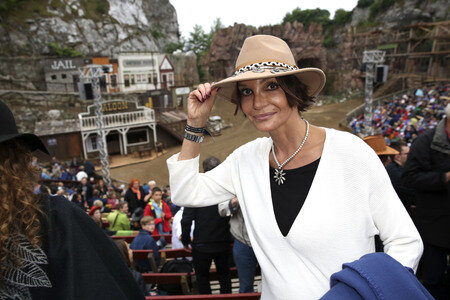 Premiere von 'Der Schatz im Silbersee' in Bad Segeberg