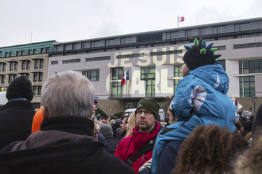 Mahnwache für die Pariser Terroropfer, Berlin