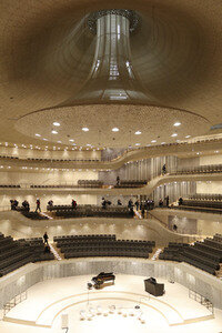 Elbphilharmonie Plaza Eröffnung in Hamburg