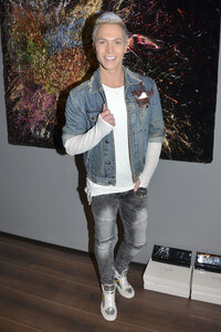 PopUp Store Fashion Art Gallery Opening in München
