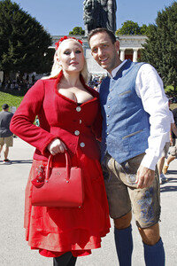 Hayley Hasselhoff auf dem Oktoberfest 2025 in München