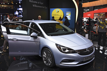 Zweiter Pressetag auf der IAA 2015 in Frankfurt