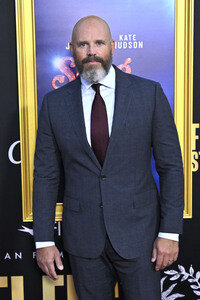 Closing Ceremony und Filmpremiere 'Song Sung Blue', AFI Fest 2025 in Los Angeles