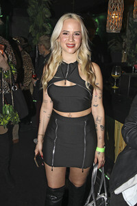 Eröffnung von Olivias Dschungel Bar in Hamburg