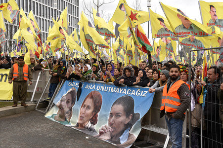 Kurden-Demonstration in Frankfurt