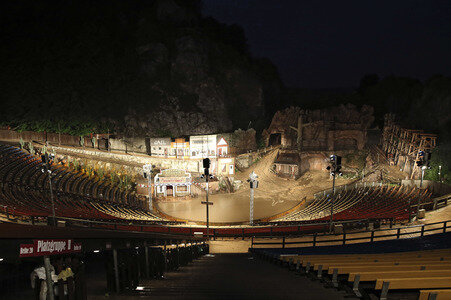 Premiere von 'Der Schatz im Silbersee' in Bad Segeberg