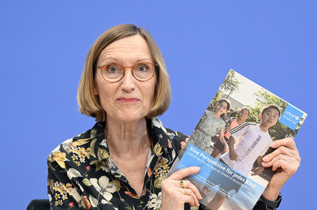 Bundespressekonferenz 'UNICEF-Bericht zur Lage der Kinder in Deutschland 2025' in Berlin
