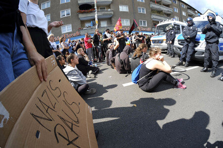 Protest gegen Nazi-Aufmarsch in Berlin