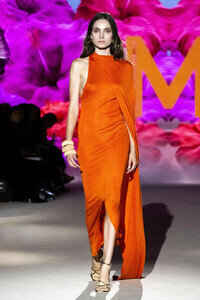 Lola Casademunt by Maite Fashion Show auf der Mercedes-Benz Fashion Week Madrid