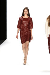 Hien Le Fashion Show, Berlin Fashion Week Autumn-Winter 2014